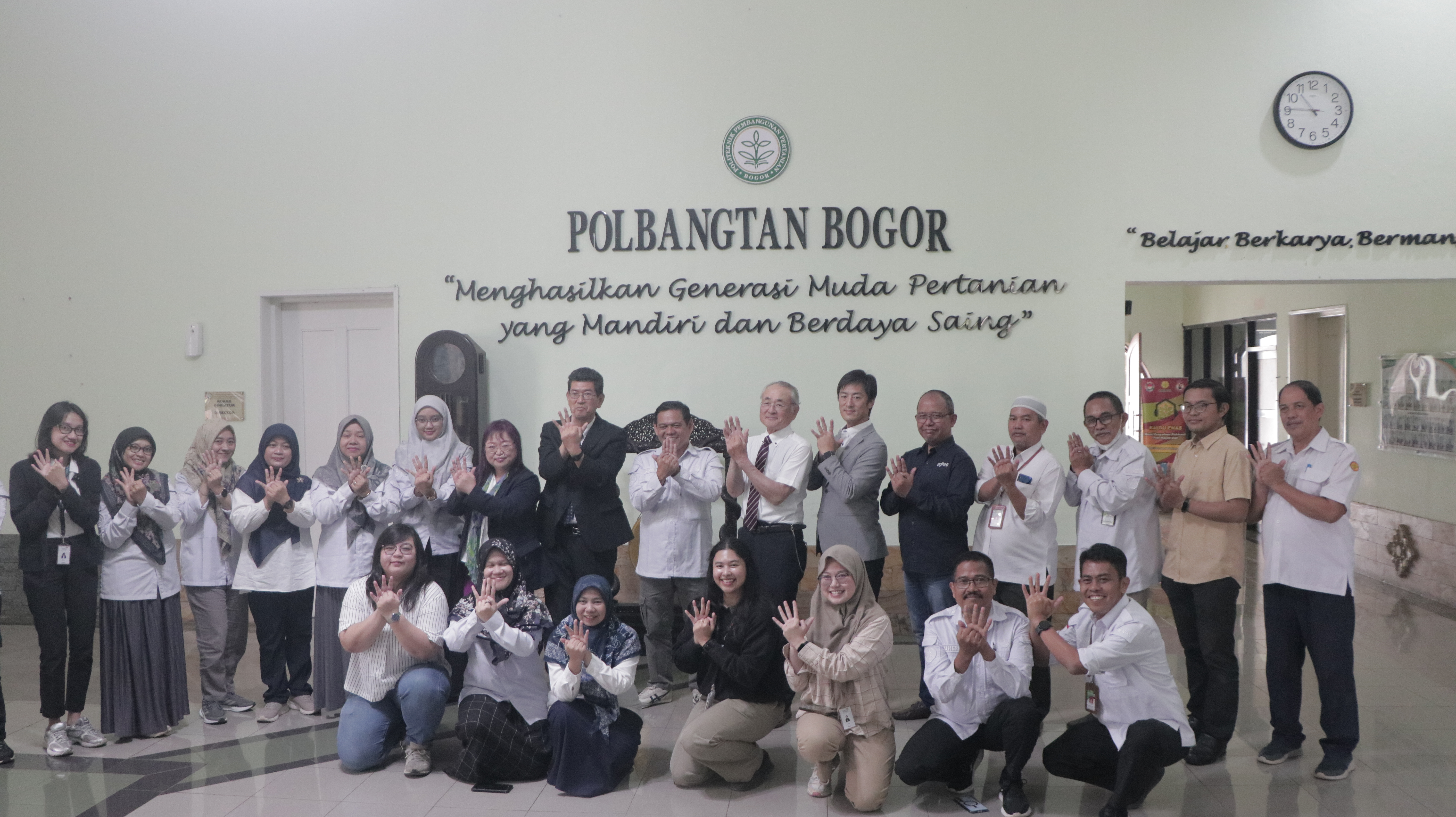 Profiling of Digital Literacy Readiness among ASEAN Member States (AMS) and Implementation of Digital Capability Building Approaches in Agriculture Sector 2025