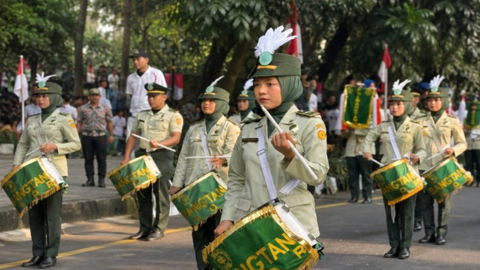 Polbangtan Bogor Meriahkan Kirab Merah Putih Kota Bogor melalui Drumband Canka Lembayung Muda
