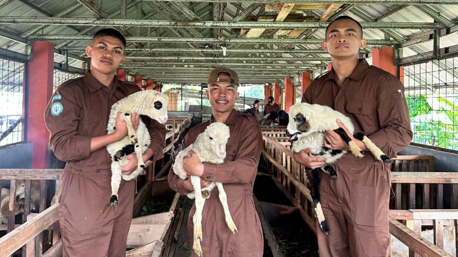 Kuliah di Polbangtan Bogor Nggak Cuma Duduk di Kelas